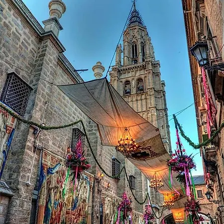 Alcazar *