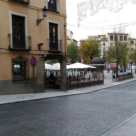 Alcazar Apartament Toledo